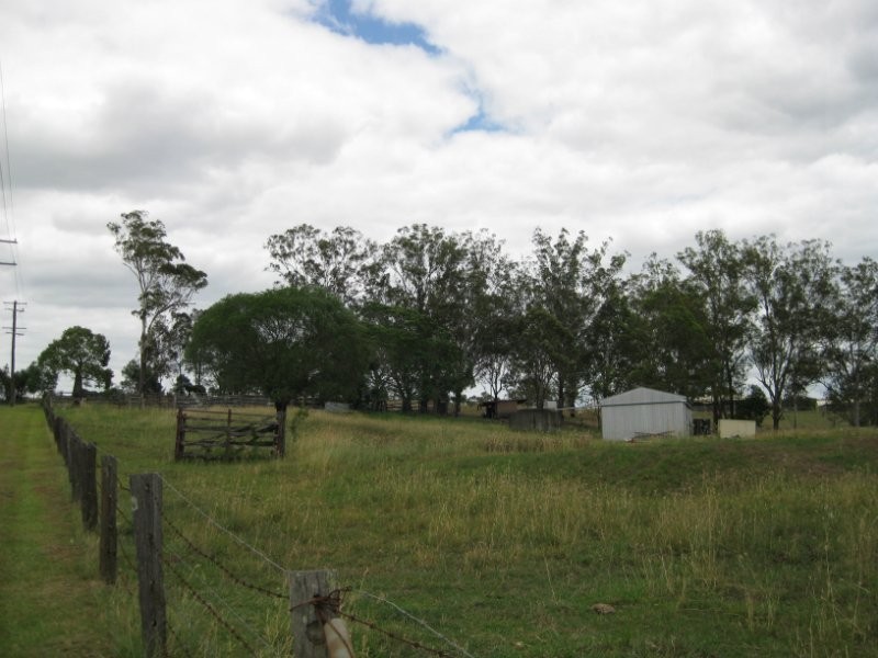 15 Office Lane, Glamorgan Vale QLD 4306