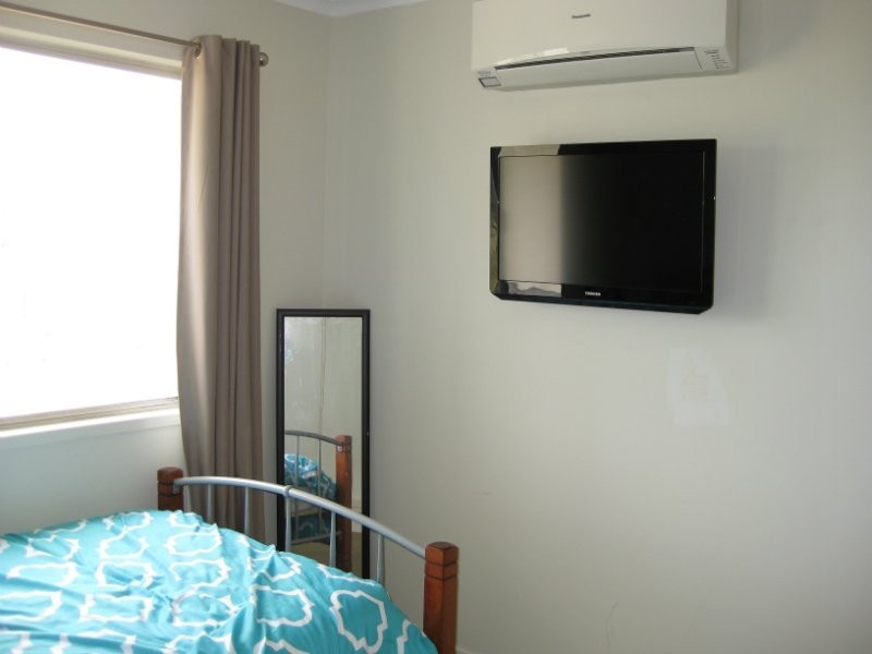 15 Office Lane, Glamorgan Vale QLD 4306