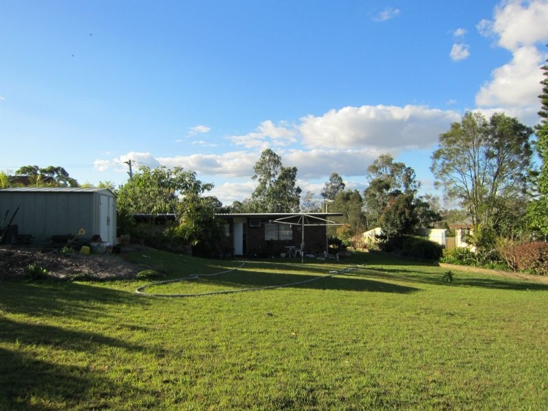 4 Melbury Street, Willowbank QLD 4306