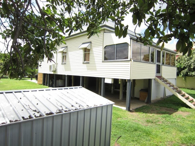 4 Feeney Lane, East Ipswich QLD 4305