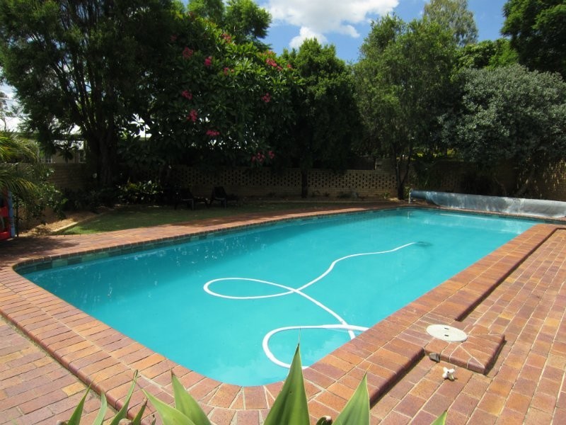 16 Turner Street, Eastern Heights QLD 4305