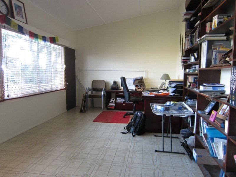 16 Turner Street, Eastern Heights QLD 4305