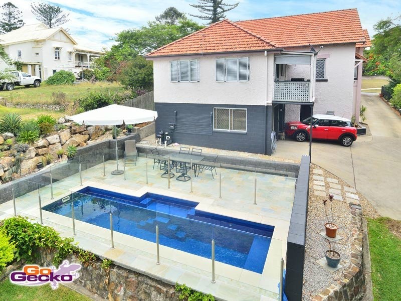 64 Chermside Road, Newtown QLD 4305