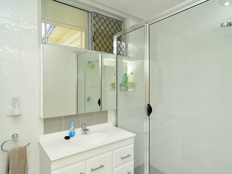 8 Salisbury Road, Ipswich QLD 4305