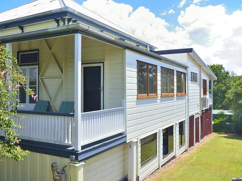 8 Salisbury Road, Ipswich QLD 4305