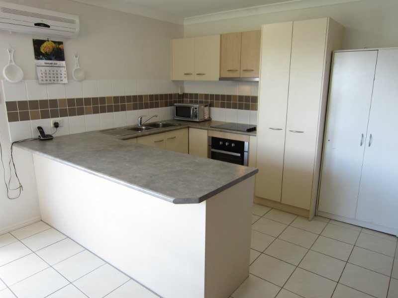 74 Anna Drive, Raceview QLD 4305