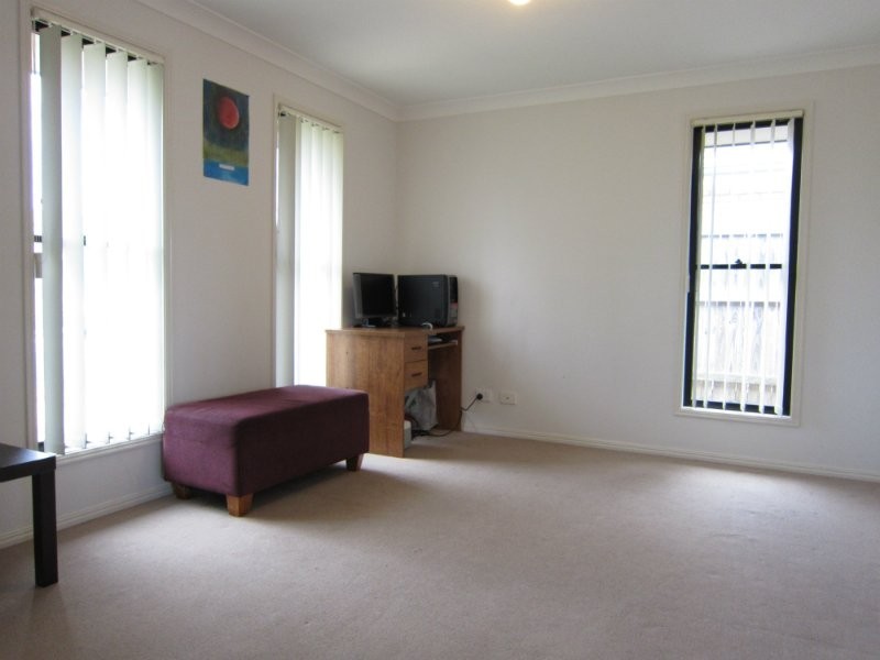 74 Anna Drive, Raceview QLD 4305