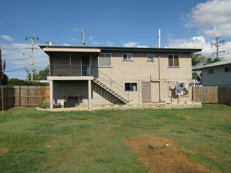 185 South Station Road, Silkstone QLD 4304