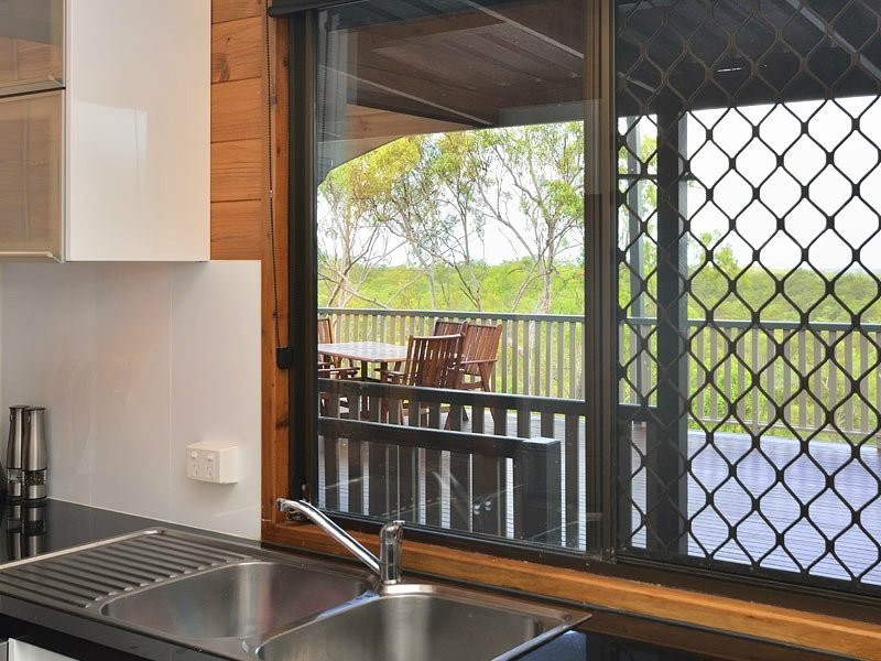 228 Blackwall Road, Chuwar QLD 4306