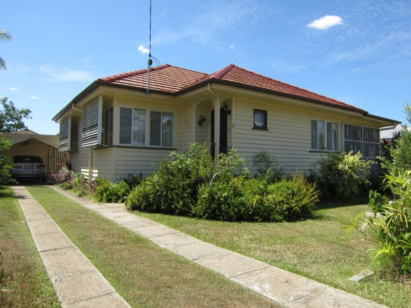 31 Phillip Street, One Mile QLD 4305