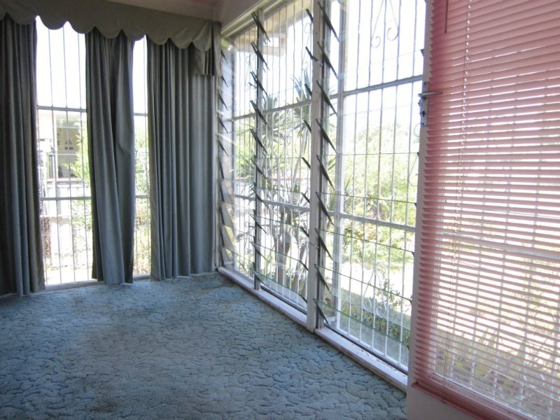 31 Phillip Street, One Mile QLD 4305