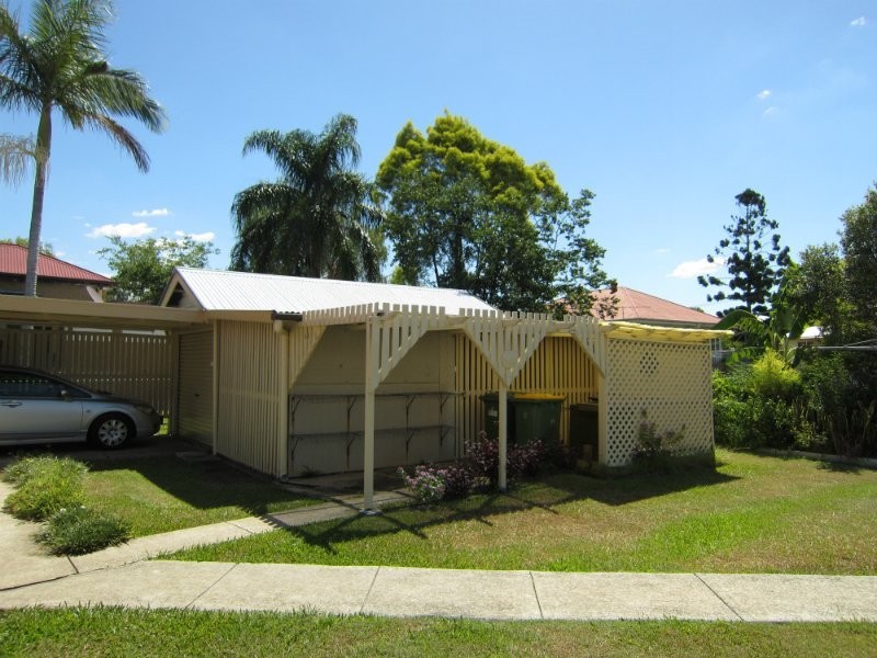 31 Phillip Street, One Mile QLD 4305