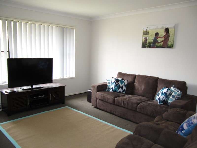 88 Henry Street, Brassall QLD 4305