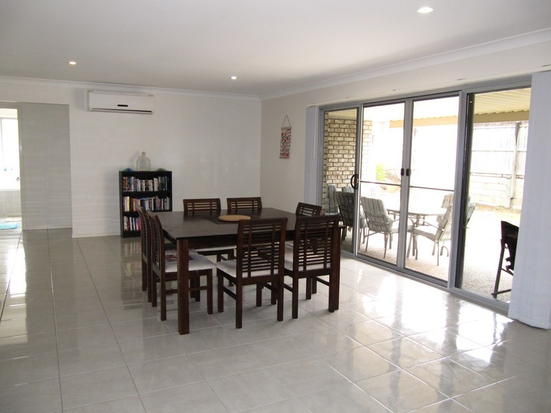 88 Henry Street, Brassall QLD 4305