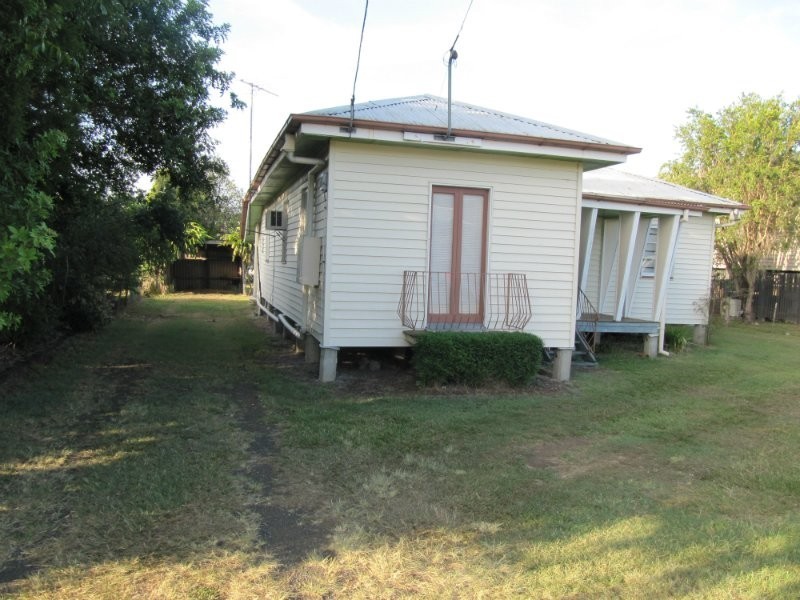 10 Joyce Street, East Ipswich QLD 4305
