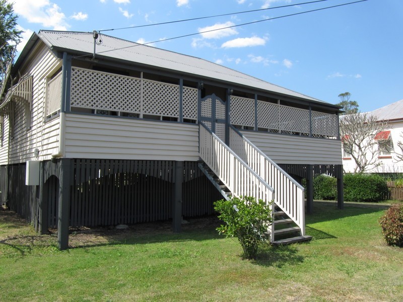 12 Joyce Street, East Ipswich QLD 4305