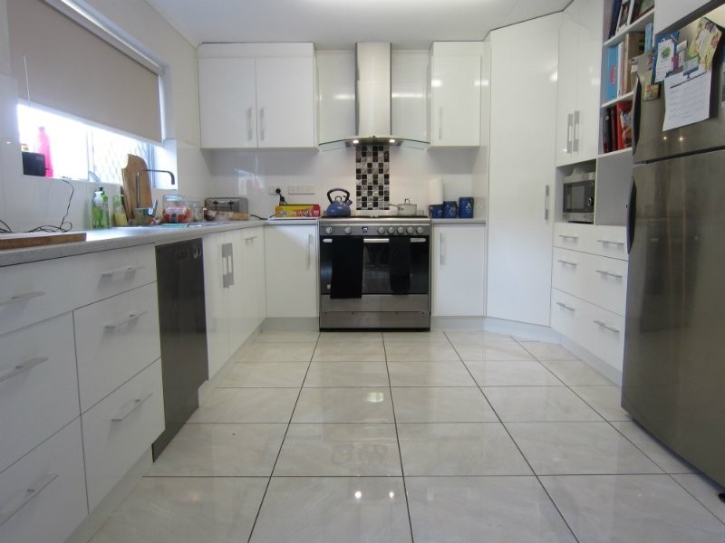 17 Heit Street, Willowbank QLD 4306