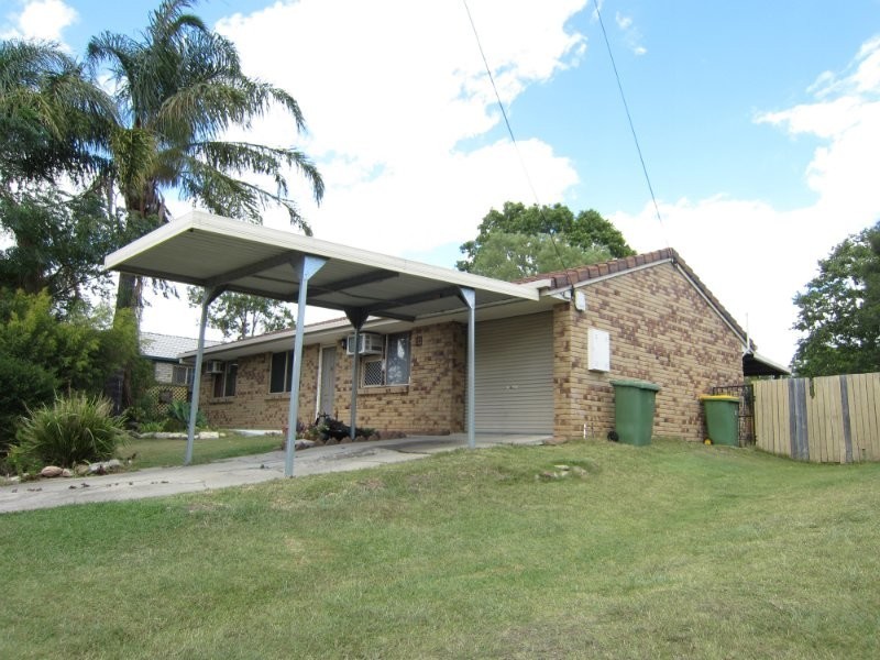 8 Battersby Street, One Mile QLD 4305