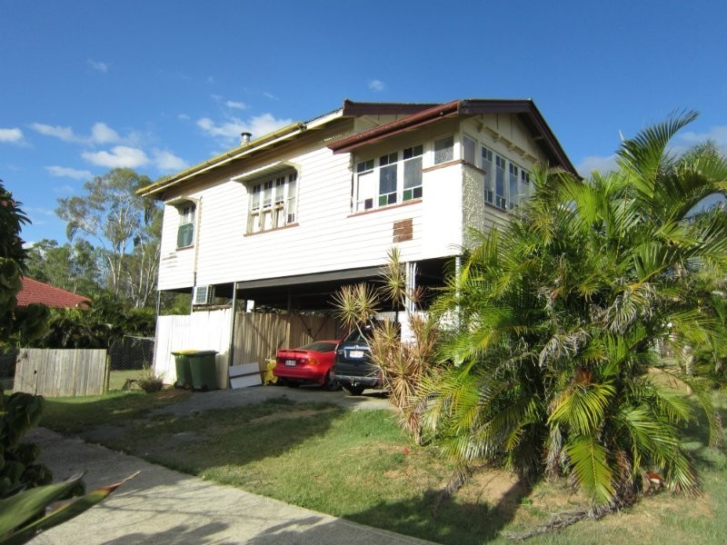 6 Alice Street, Blackstone QLD 4304