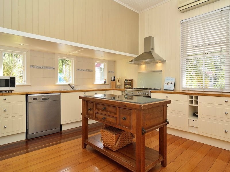 30 Burnett Street, Sadliers Crossing QLD 4305