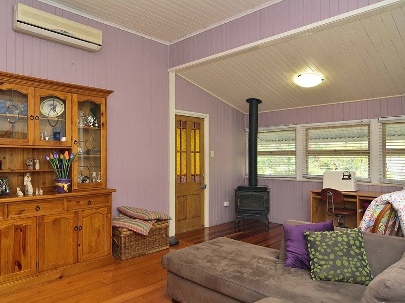 30 Burnett Street, Sadliers Crossing QLD 4305