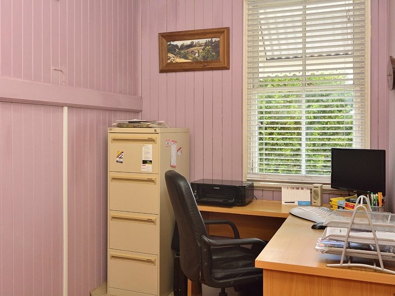 30 Burnett Street, Sadliers Crossing QLD 4305