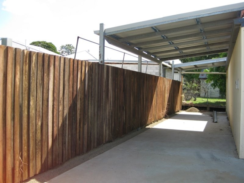 19 Rex Street, Eastern Heights QLD 4305