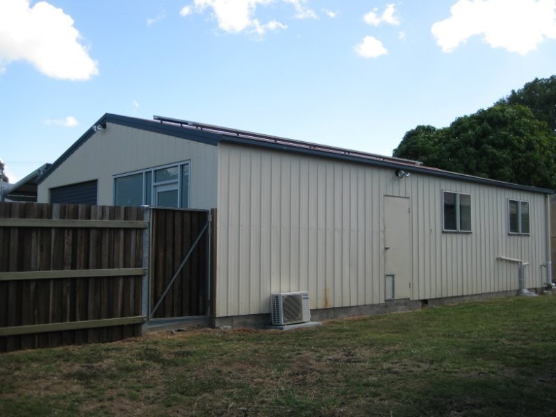 19 Rex Street, Eastern Heights QLD 4305