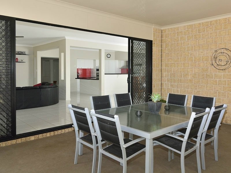 53 Cabernet Crescent, Pine Mountain QLD 4306