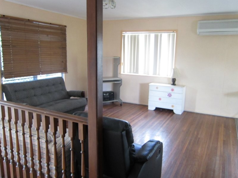 237 Whitehill Road, Raceview QLD 4305