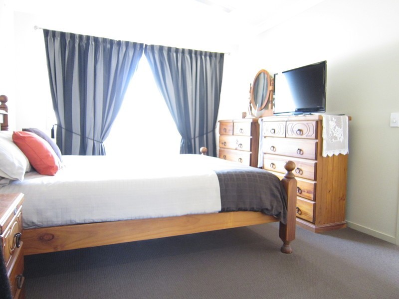 529 Haigslea-Amberley Road, Walloon QLD 4306