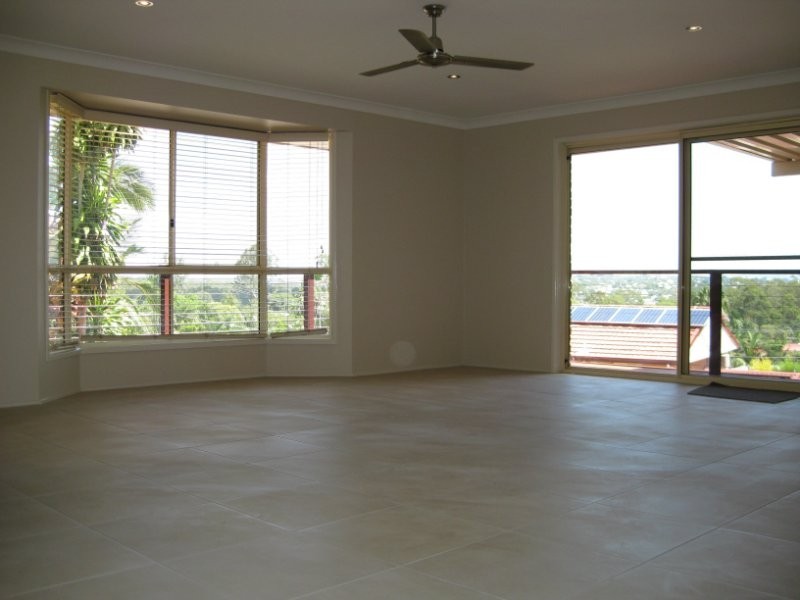 14 Currawong Street, Bundamba QLD 4304