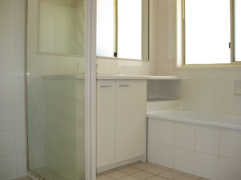 14 Currawong Street, Bundamba QLD 4304