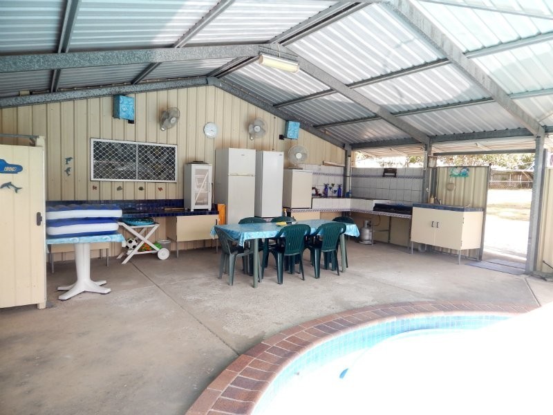 5 Taylor Street, Dinmore QLD 4303