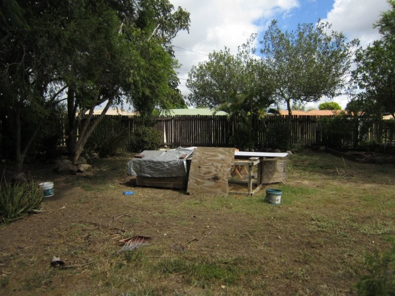 1 Saunders Street, Flinders View QLD 4305