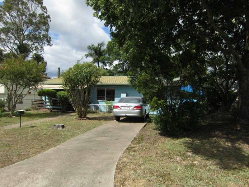 1 Saunders Street, Flinders View QLD 4305