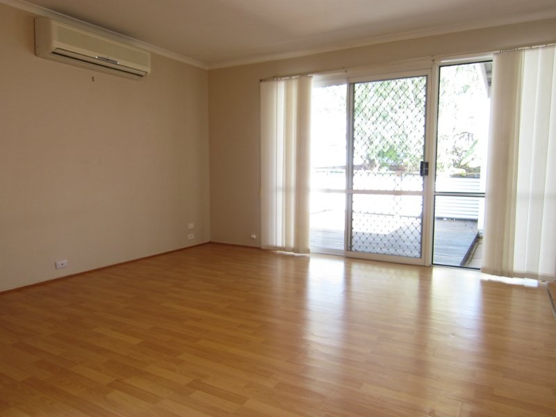 32 Lorrikeet Street, Bundamba QLD 4304