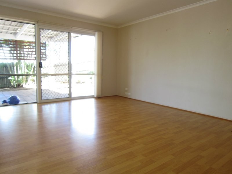 32 Lorrikeet Street, Bundamba QLD 4304