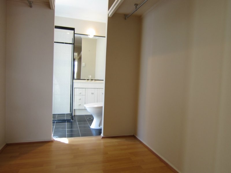 32 Lorrikeet Street, Bundamba QLD 4304