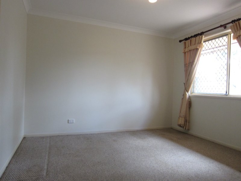 9 Ruby Crescent, Willowbank QLD 4306