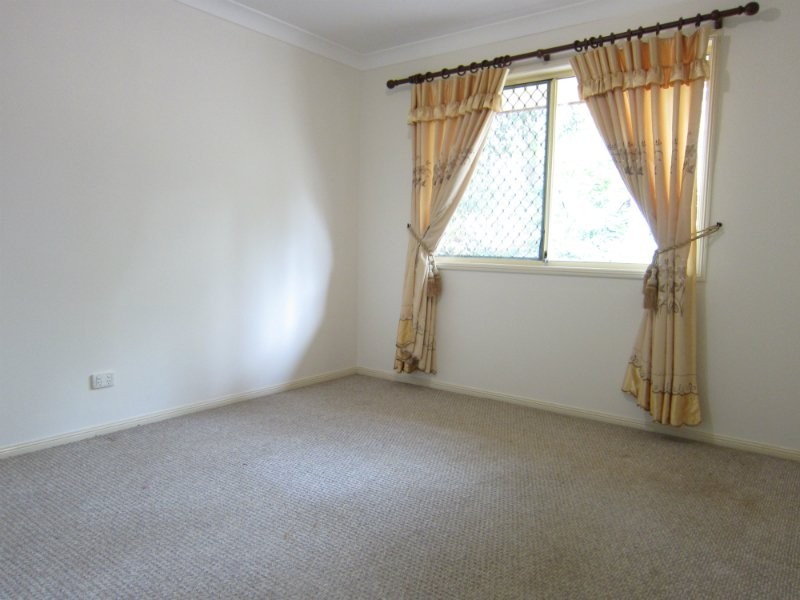 9 Ruby Crescent, Willowbank QLD 4306