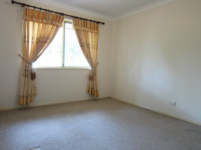 9 Ruby Crescent, Willowbank QLD 4306