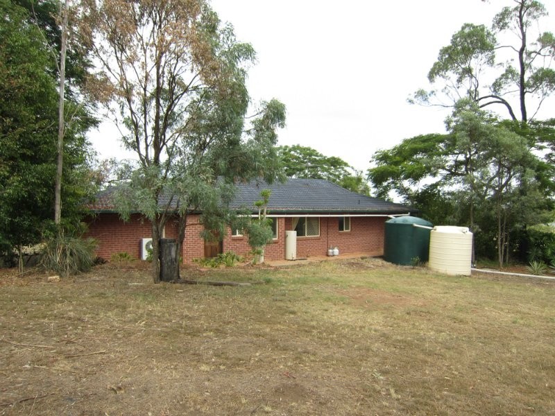 9 Ruby Crescent, Willowbank QLD 4306