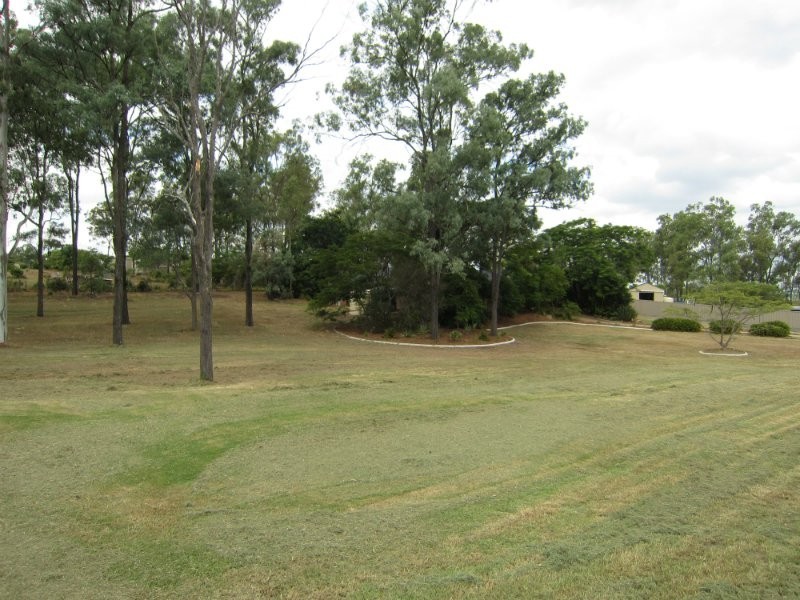 9 Ruby Crescent, Willowbank QLD 4306