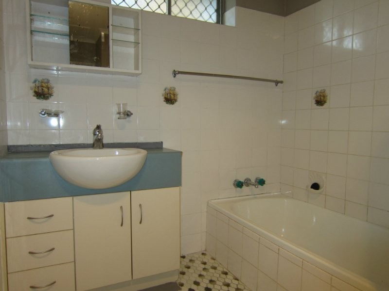 177 Pine Mountain Road, Brassall QLD 4305