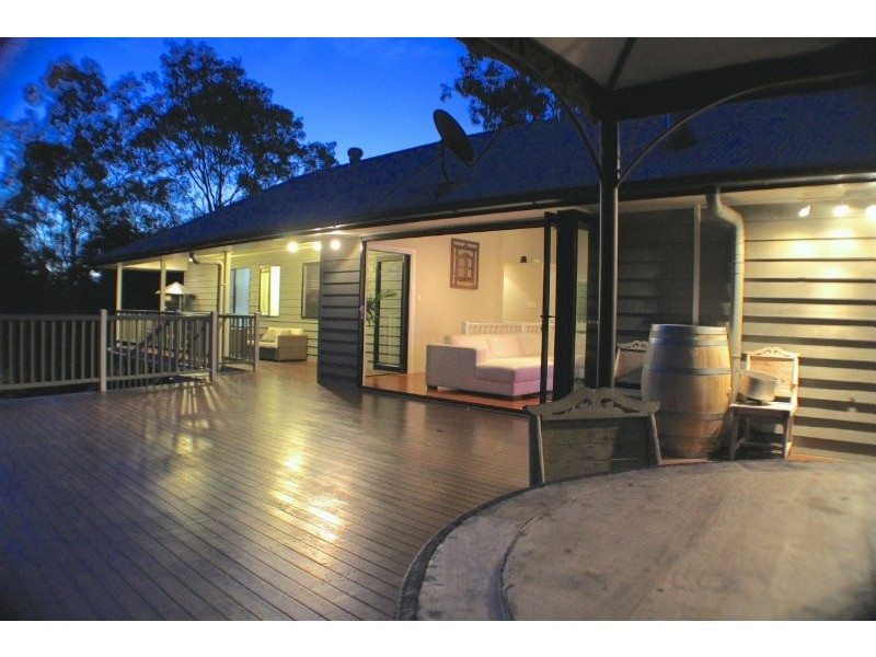 262 Blackwall Road, Chuwar QLD 4306