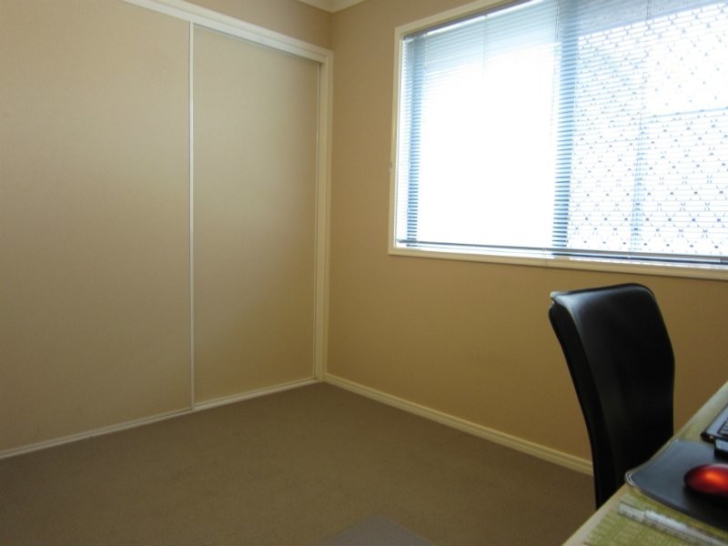 2 Bayley Road, Pine Mountain QLD 4306