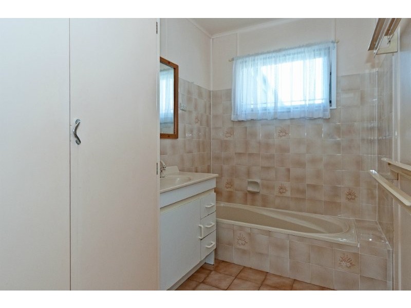 21 Grafton Street, East Ipswich QLD 4305