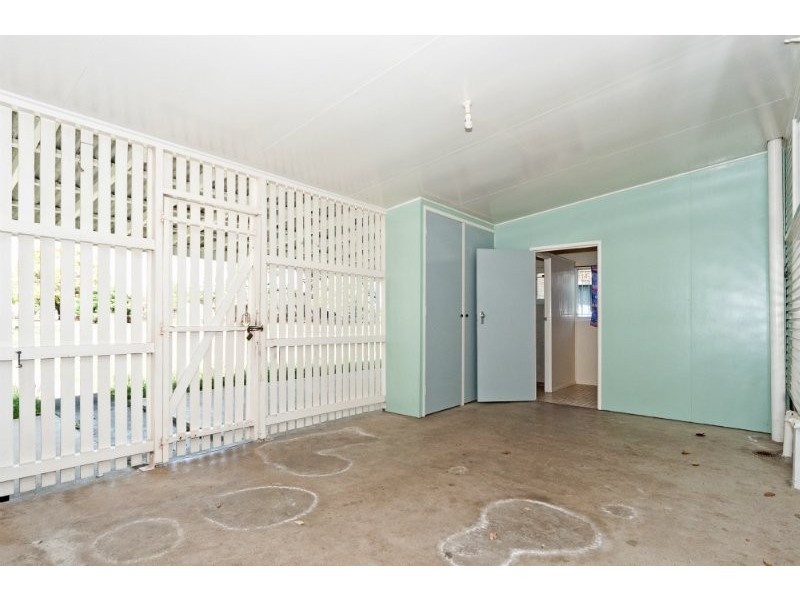 21 Grafton Street, East Ipswich QLD 4305