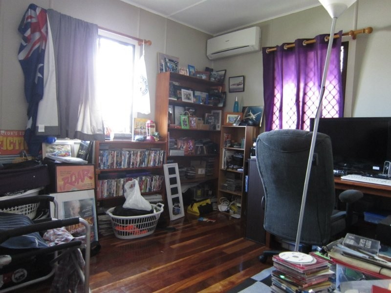 4 Theodore Street, Brassall QLD 4305